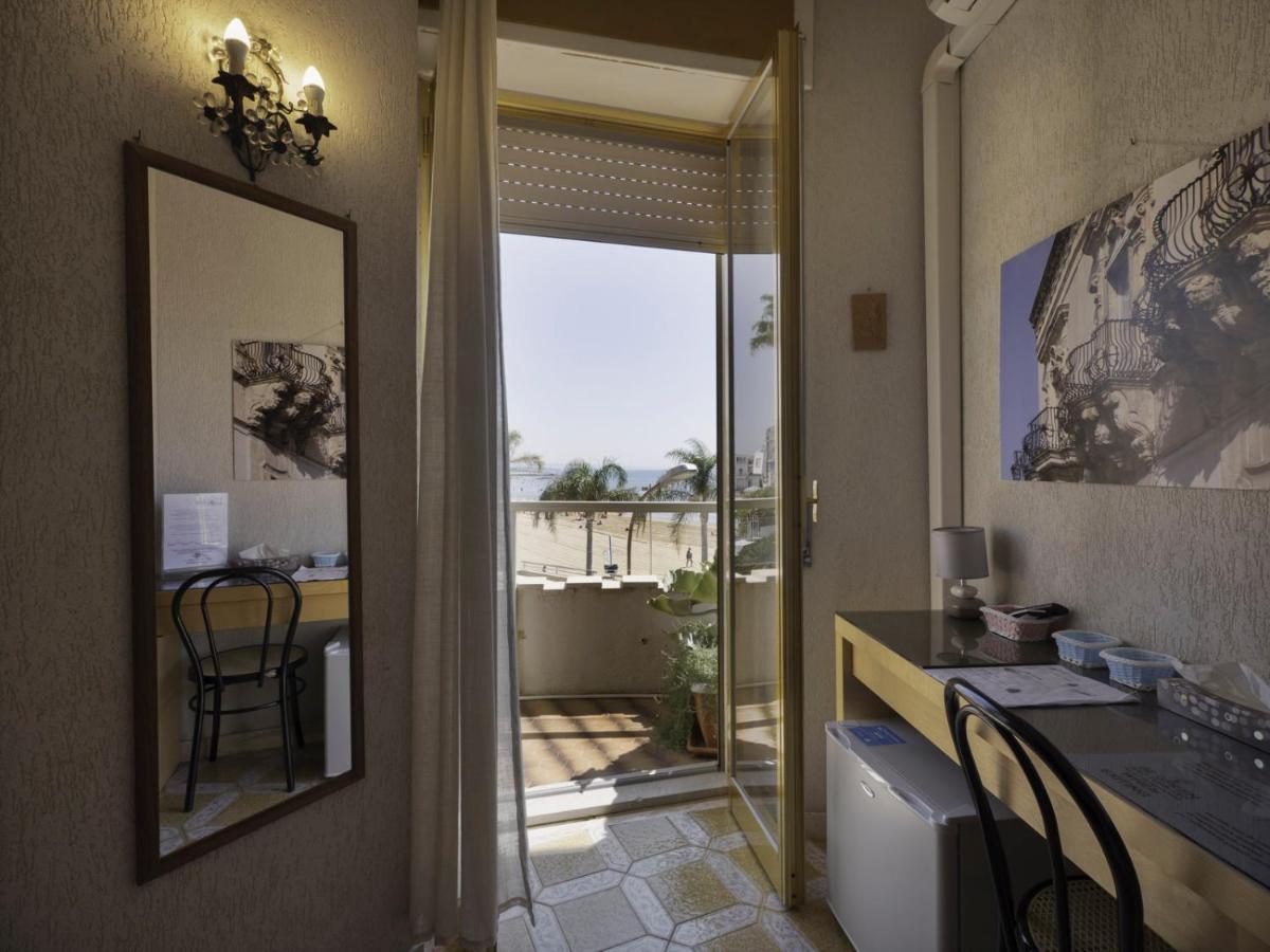 L'Onda Bed & Breakfast Marina di Ragusa Eksteriør bilde